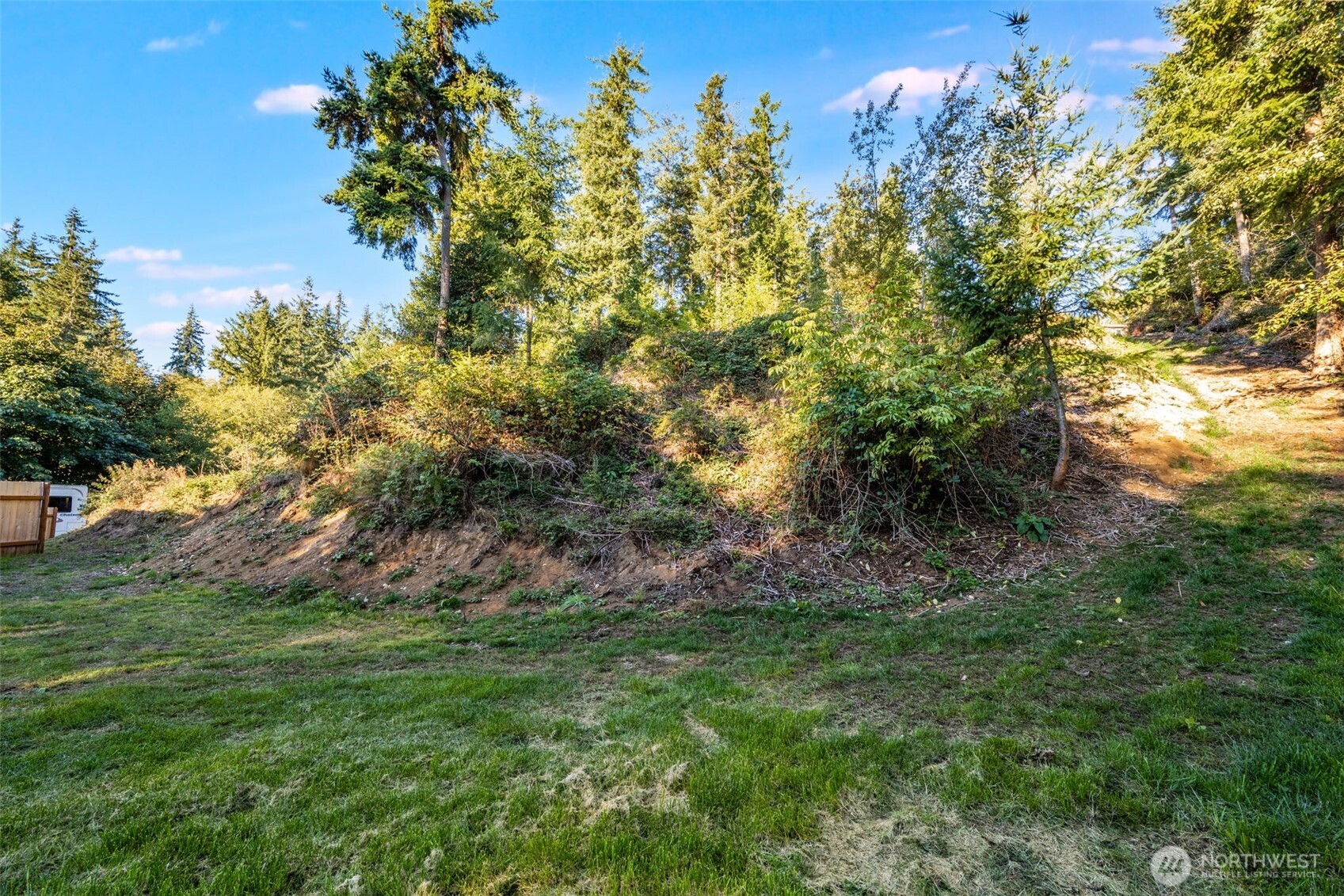 3681 Kingston Court , Clinton, WA 98236