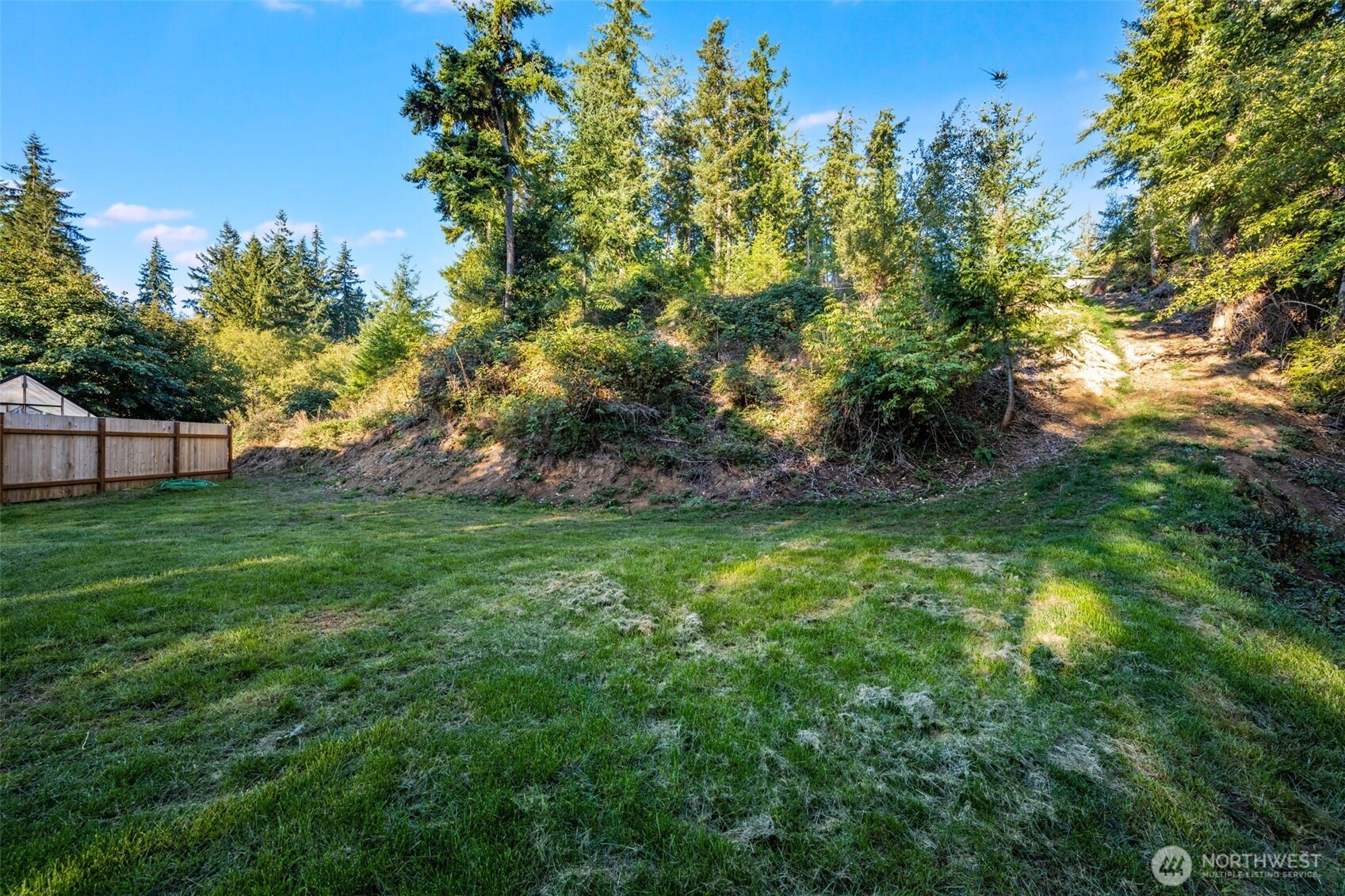 3681 Kingston Court , Clinton, WA 98236