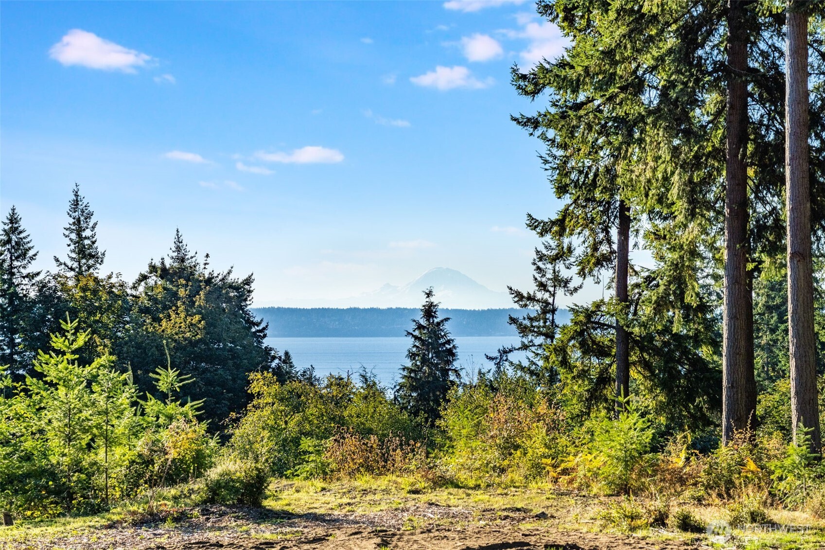 3681 Kingston Court , Clinton, WA 98236