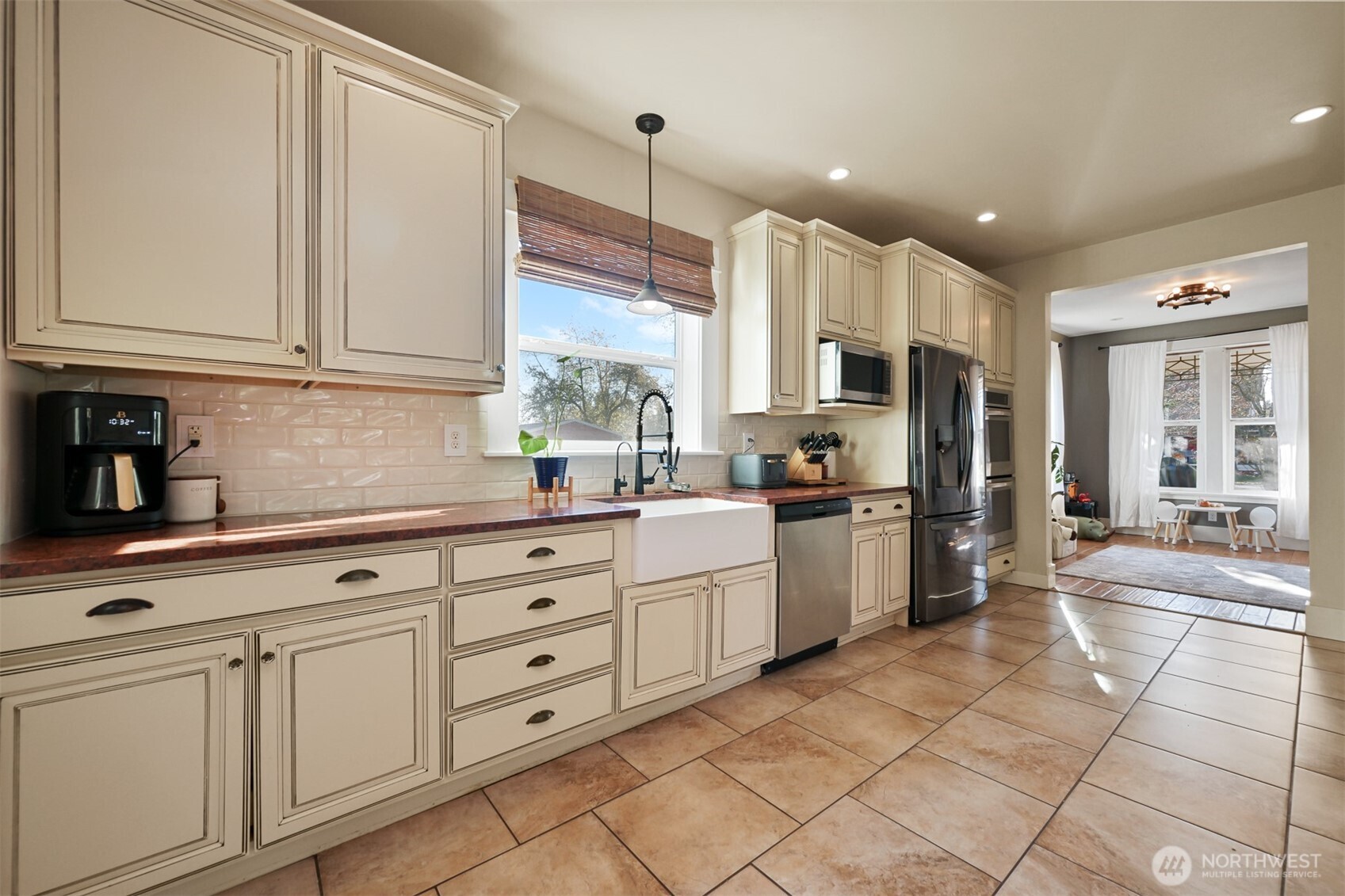 2880 Creasey Road , Custer, WA 98240