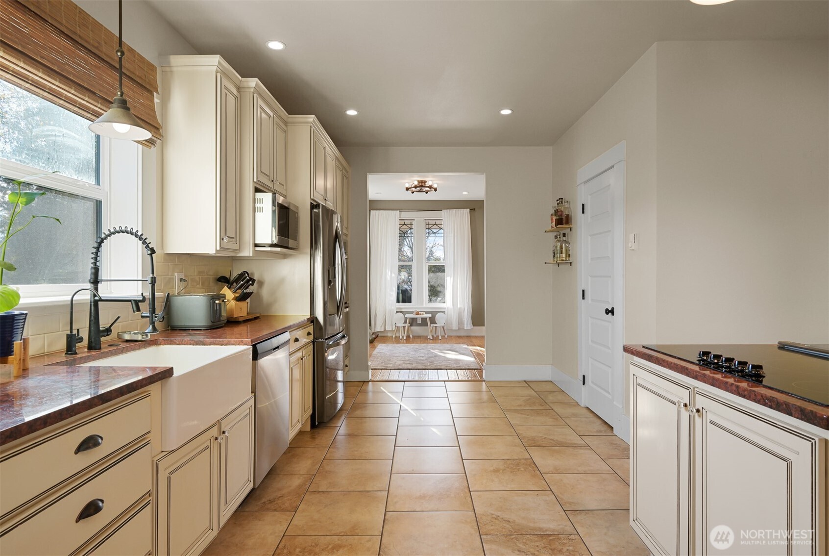2880 Creasey Road , Custer, WA 98240