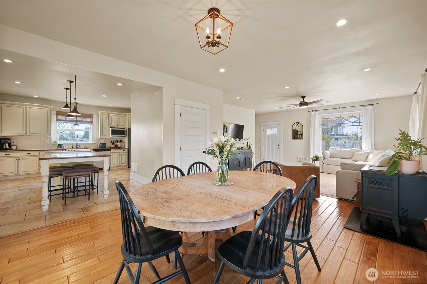 2880 Creasey Road , Custer, WA 98240