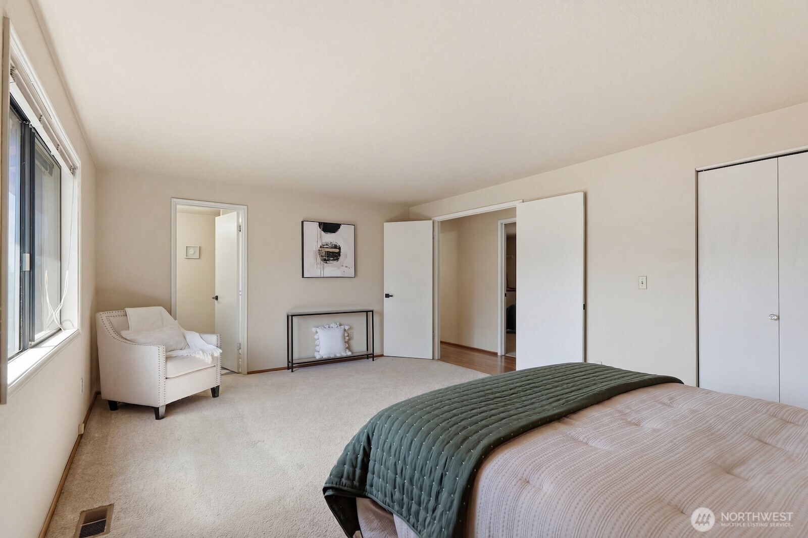 7247 NE 150th Street , Kenmore, WA 98028