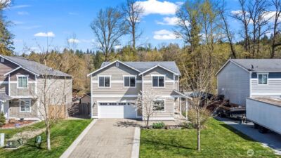 1408 Daffodil Avenue NE, Orting, WA 98360 - Photo 1