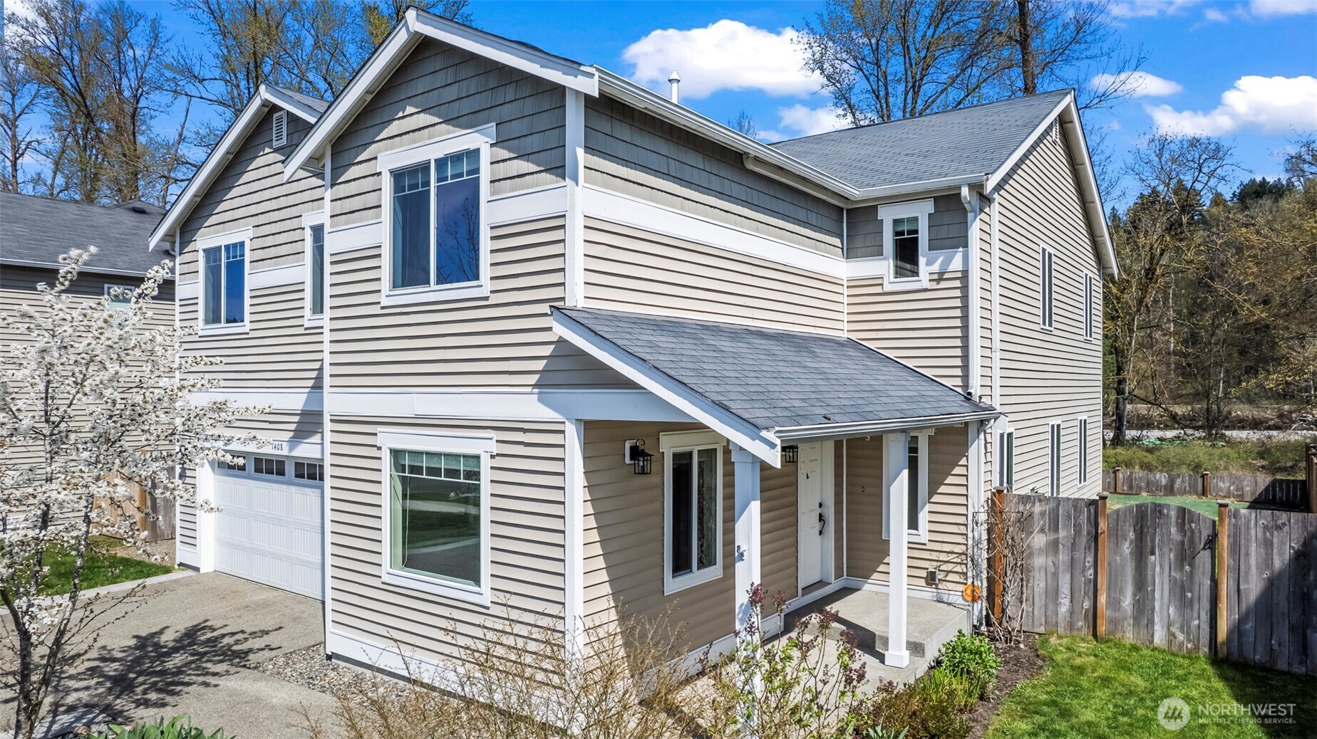 1408 Daffodil Avenue NE, Orting, WA 98360