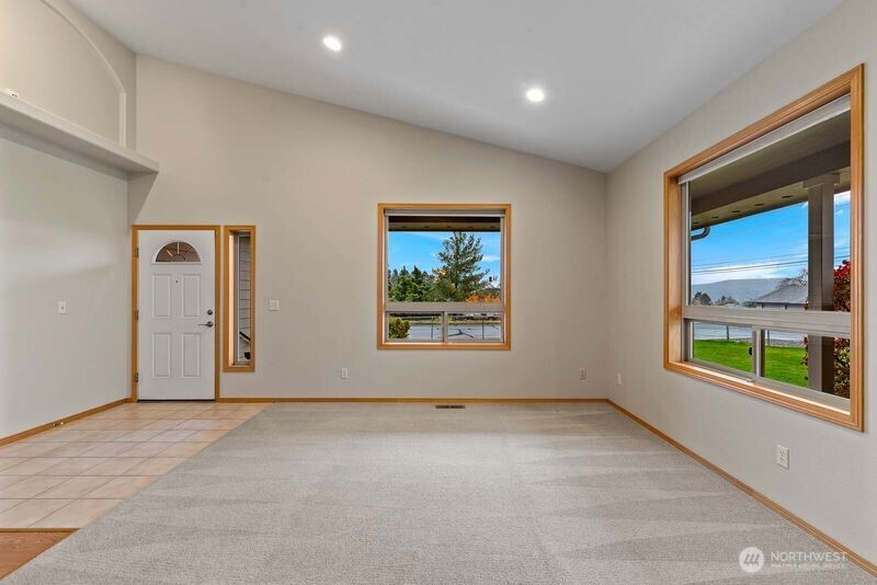 537 Chrisand Lane , Wenatchee, WA 98801