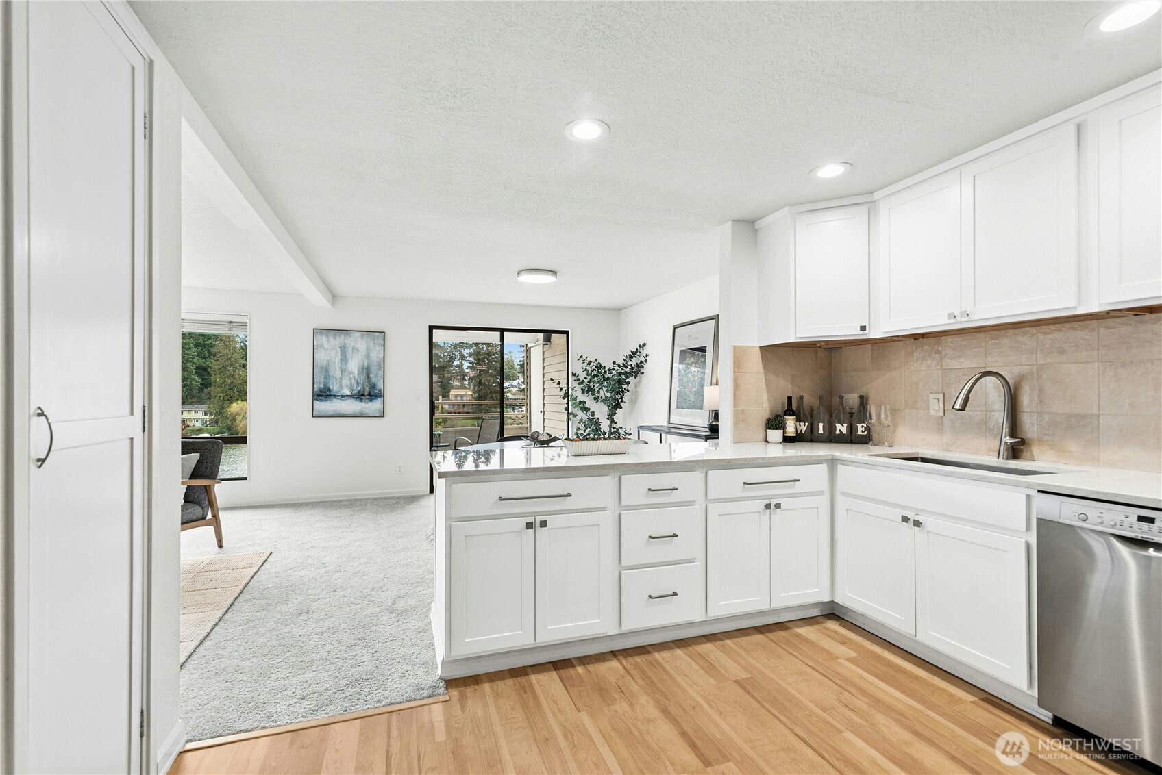 19524 Echo Lake Place N #A401, Edmonds, WA 98133