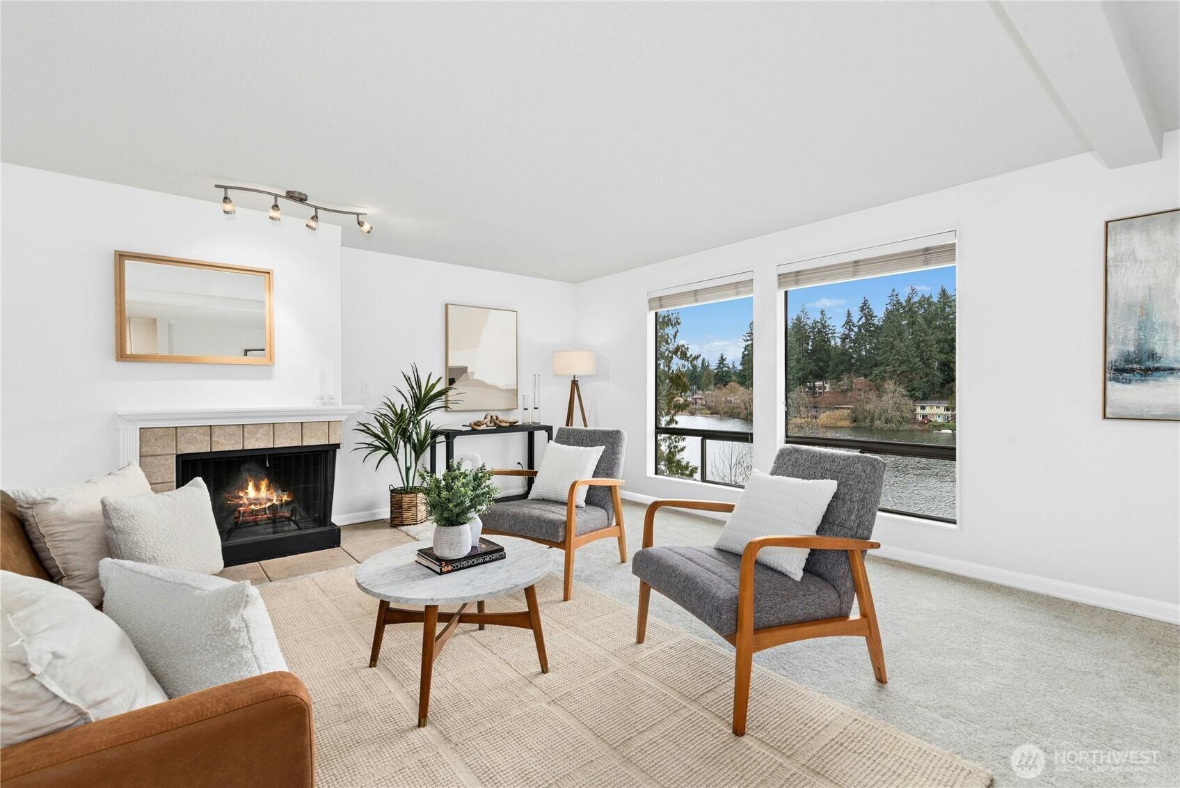 19524 Echo Lake Place N #A401, Edmonds, WA 98133