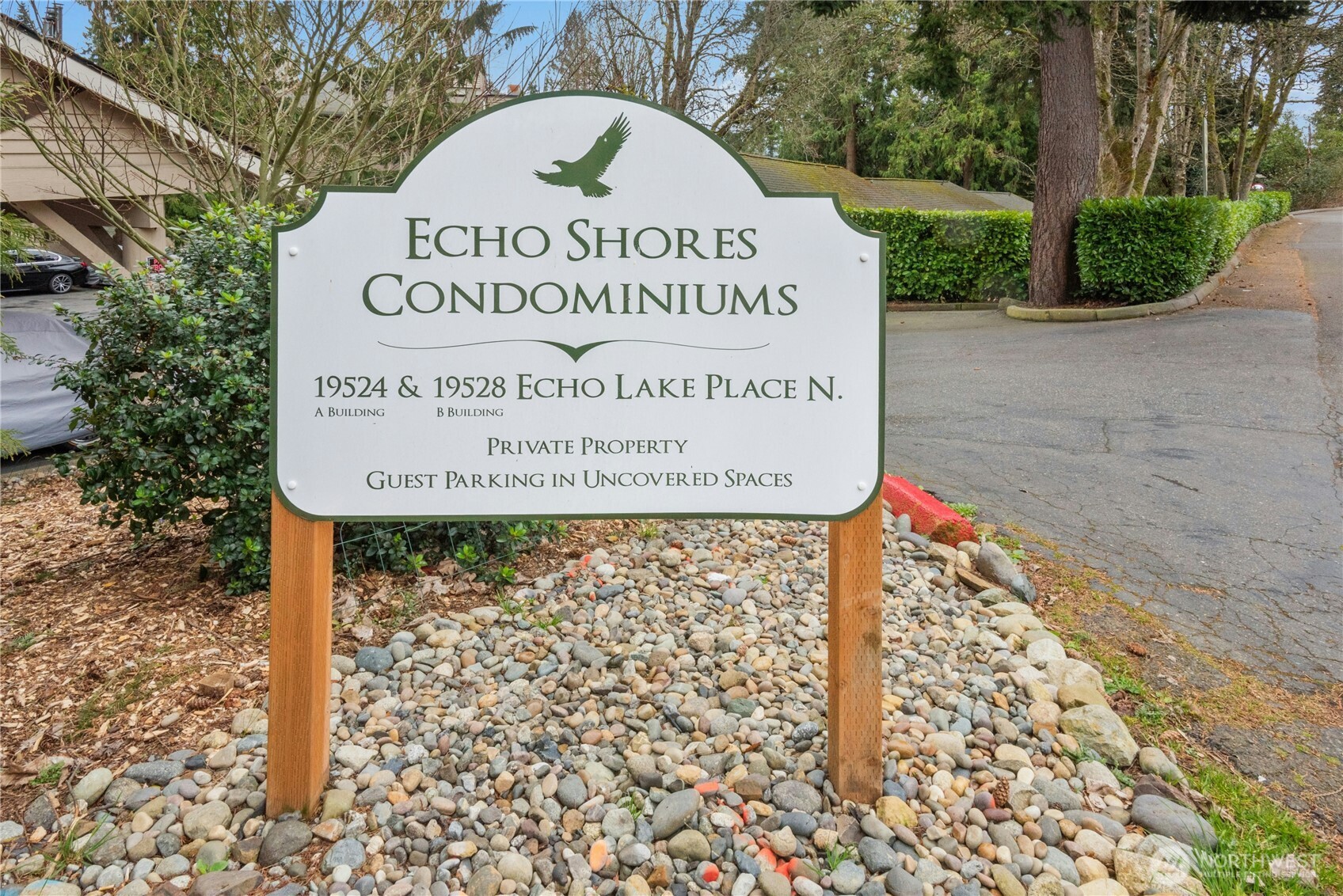 19524 Echo Lake Place N #A401, Edmonds, WA 98133