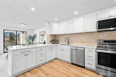 19524 Echo Lake Place N #A401, Edmonds, WA 98133 - Photo 6