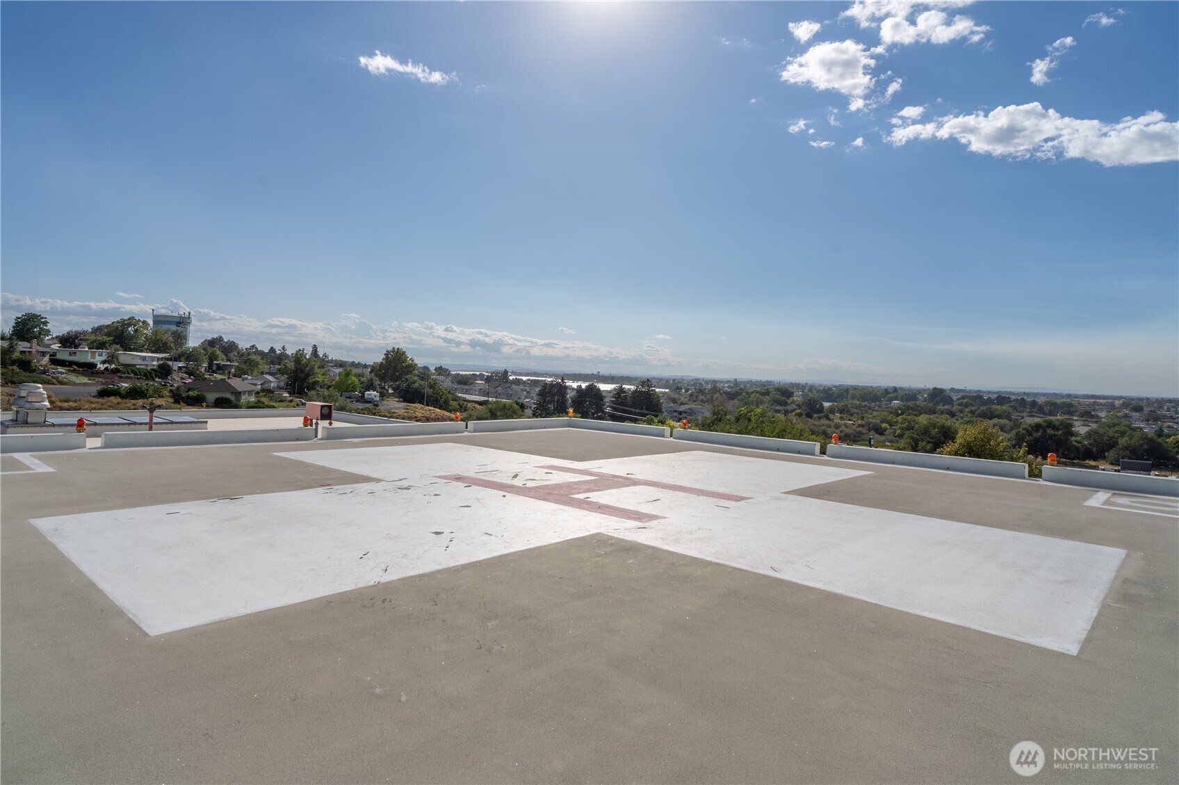 801 E Wheeler Road , Moses Lake, WA 98837