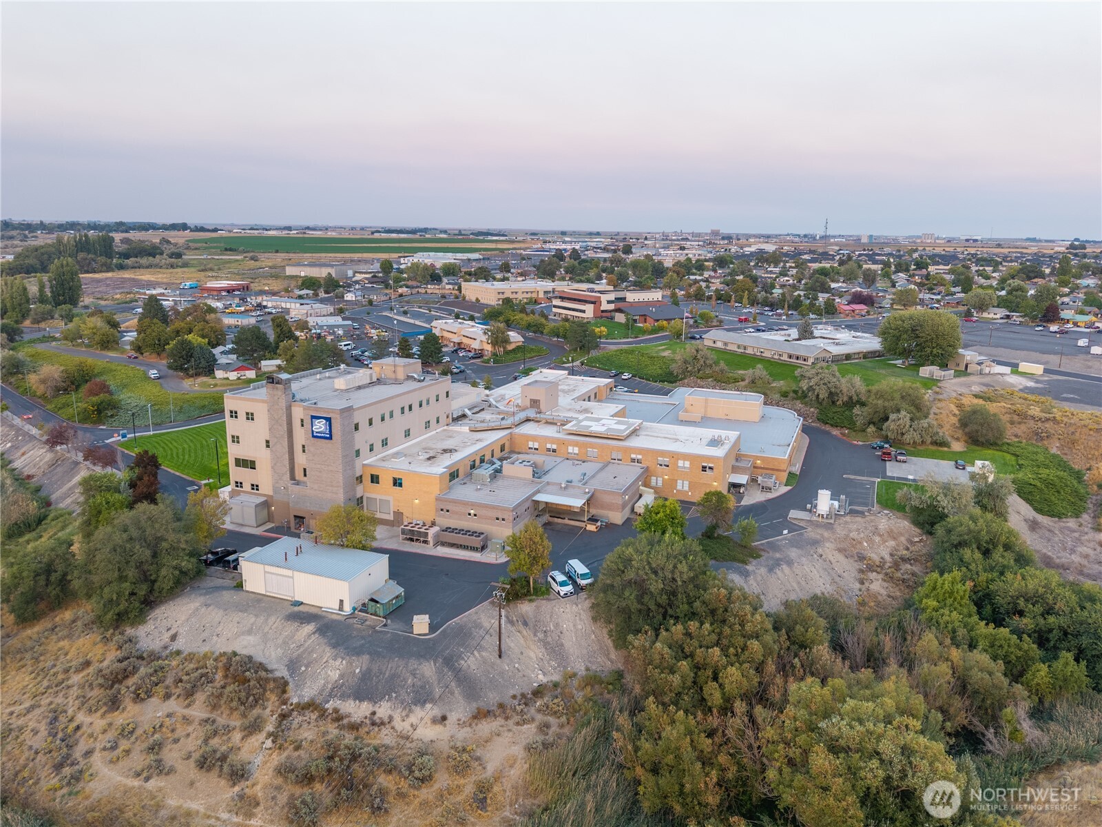 801 E Wheeler Road , Moses Lake, WA 98837