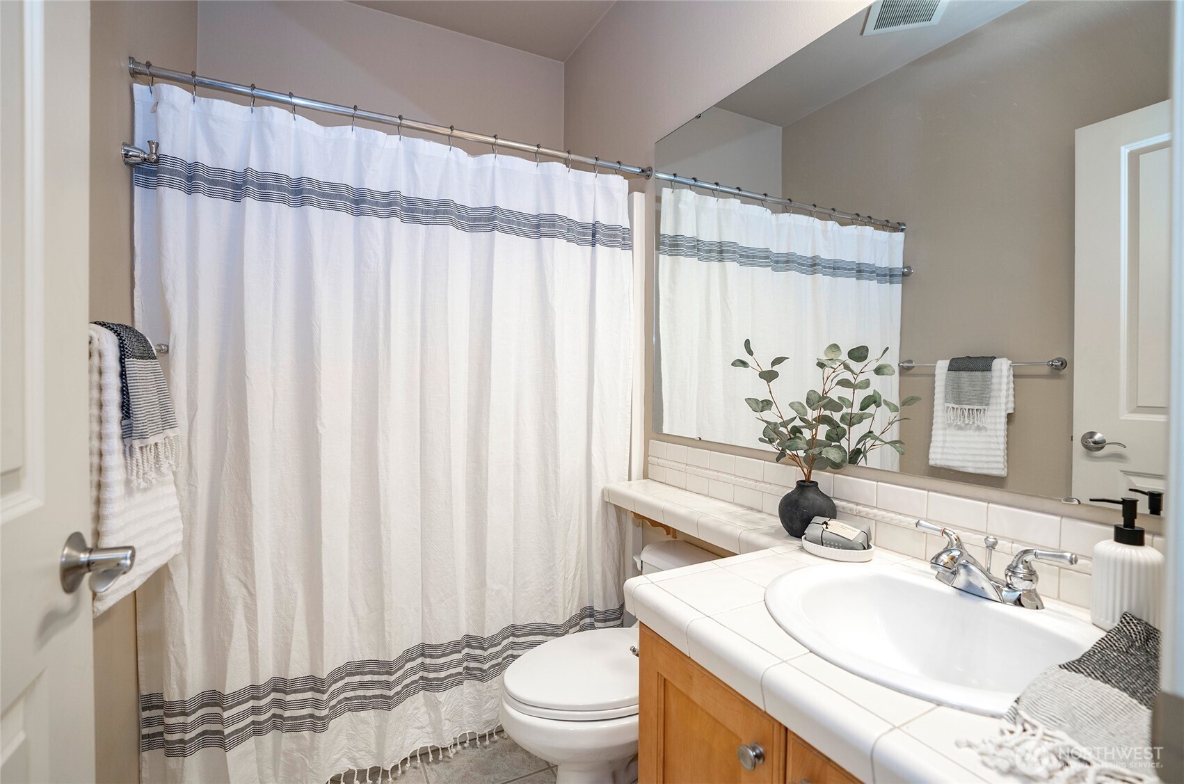 2440 S Steele Street #311, Tacoma, WA 98405