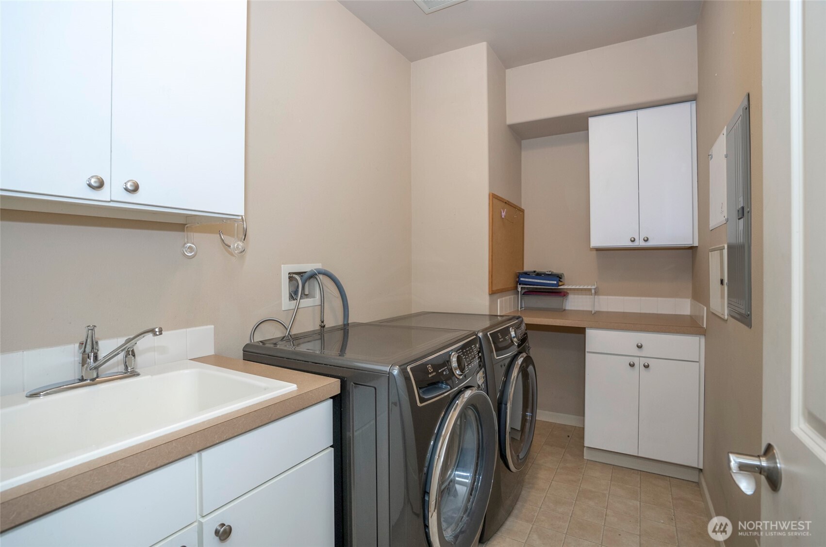 2440 S Steele Street #311, Tacoma, WA 98405