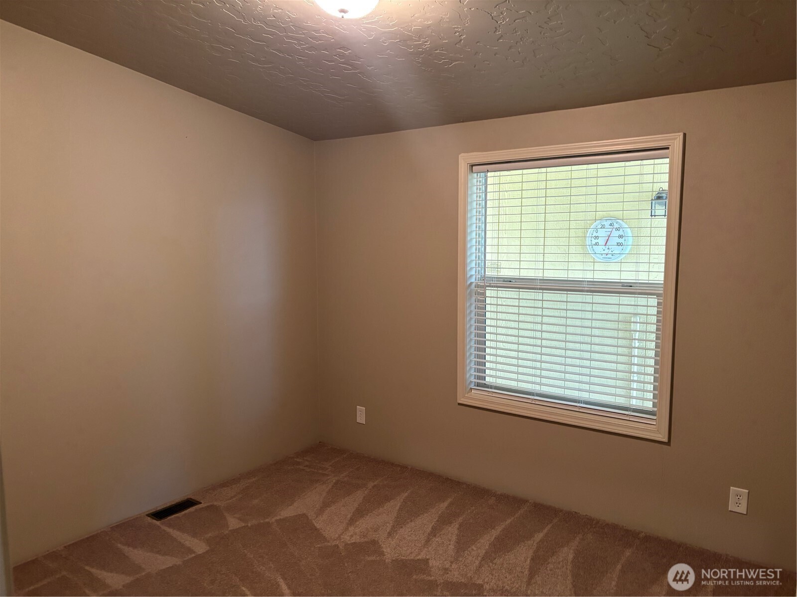 1701 E Burr Avenue #55, Moses Lake, WA 98837