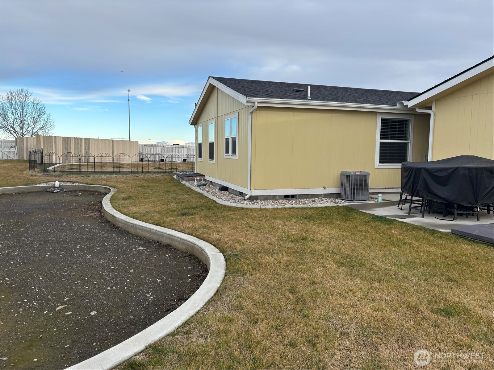 1701 E Burr Avenue #55, Moses Lake, WA 98837