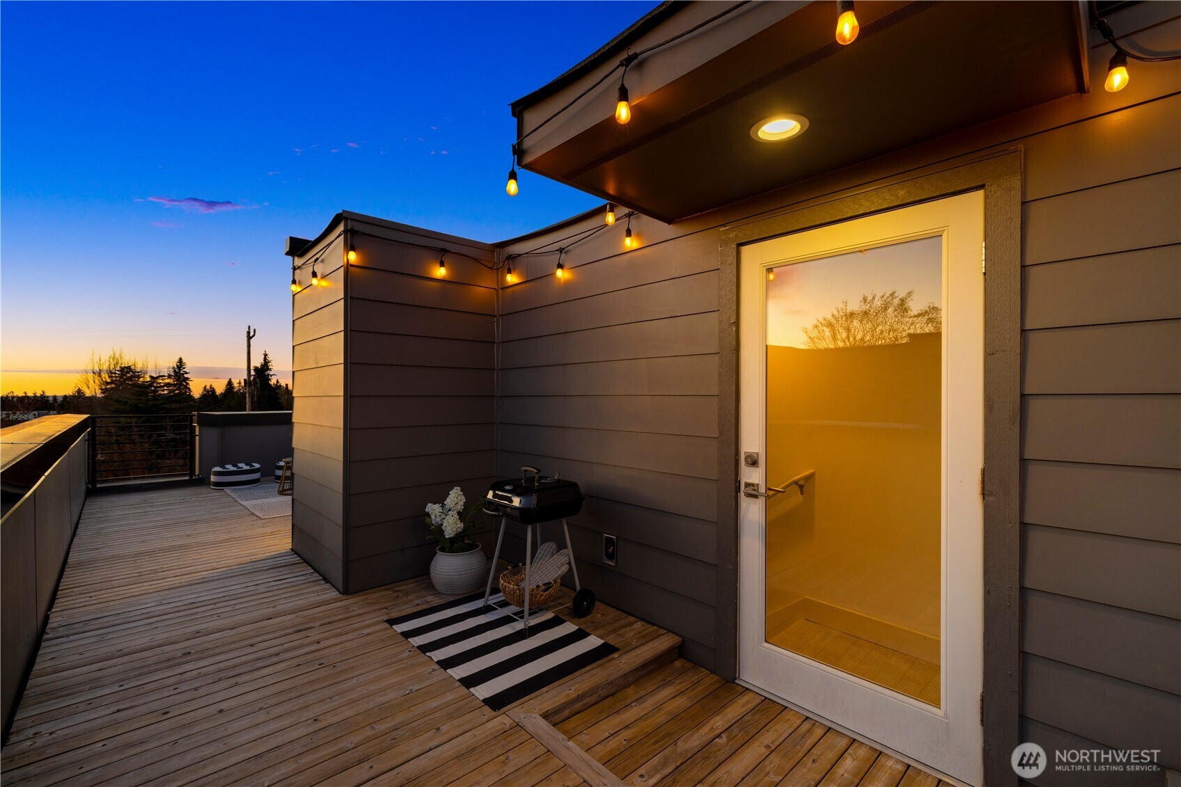 10162 Holman Road NW #C, Seattle, WA 98177