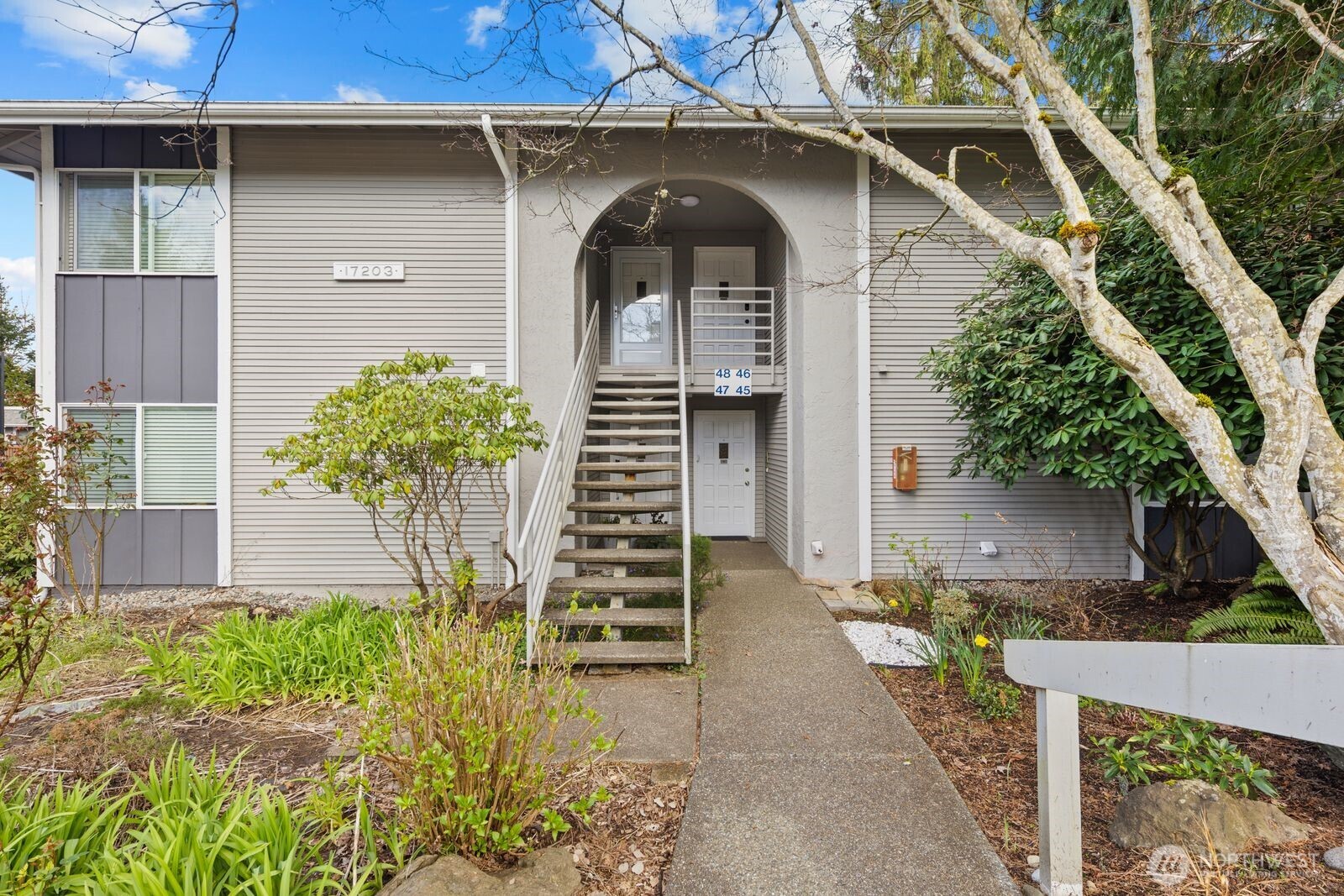 17203 NE 45th Street #46, Redmond, WA 98052
