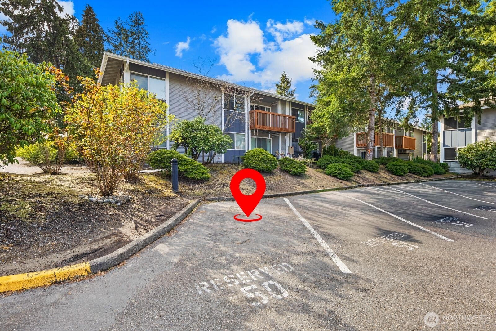17203 NE 45th Street #46, Redmond, WA 98052