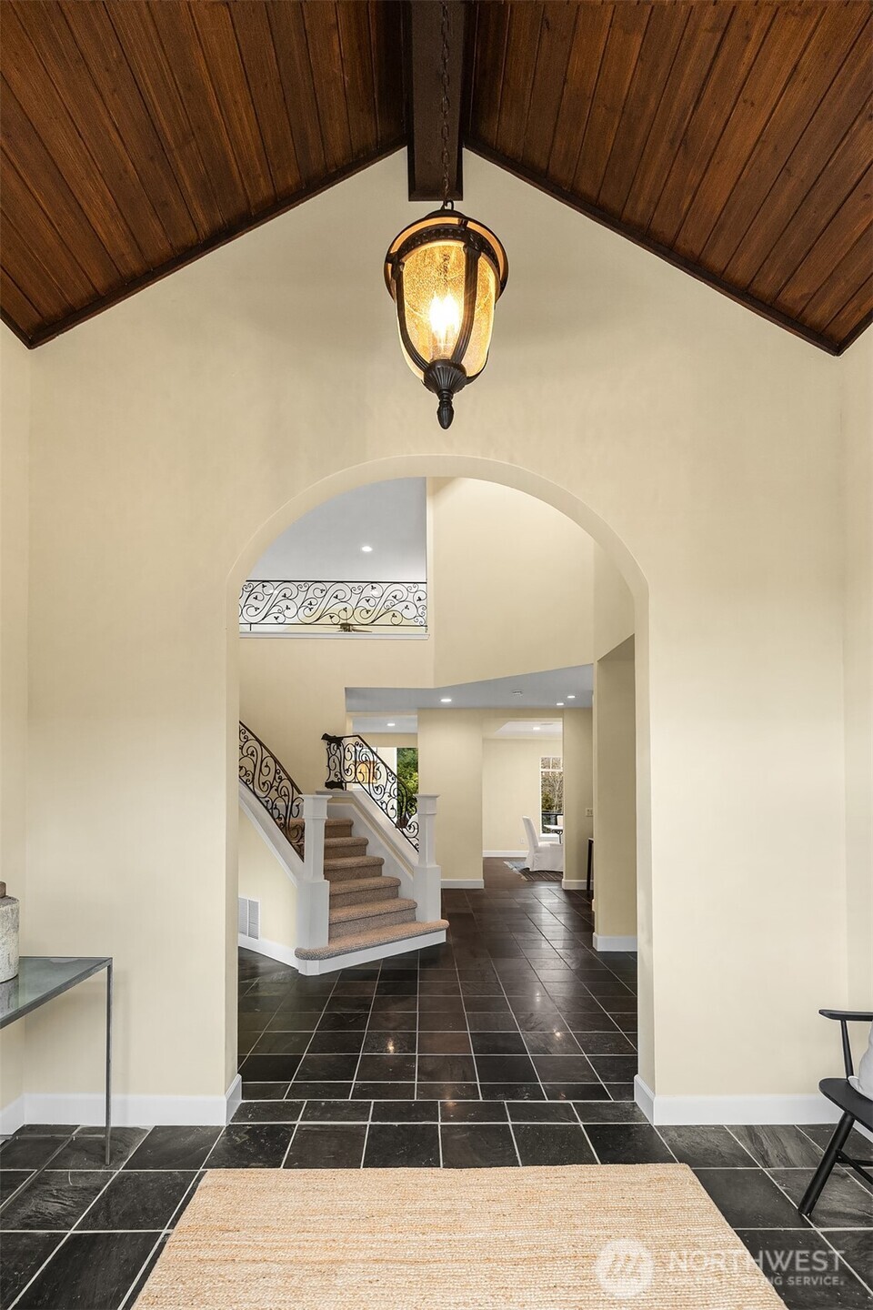 16908 SE Licorice Way , Newcastle, WA 98059