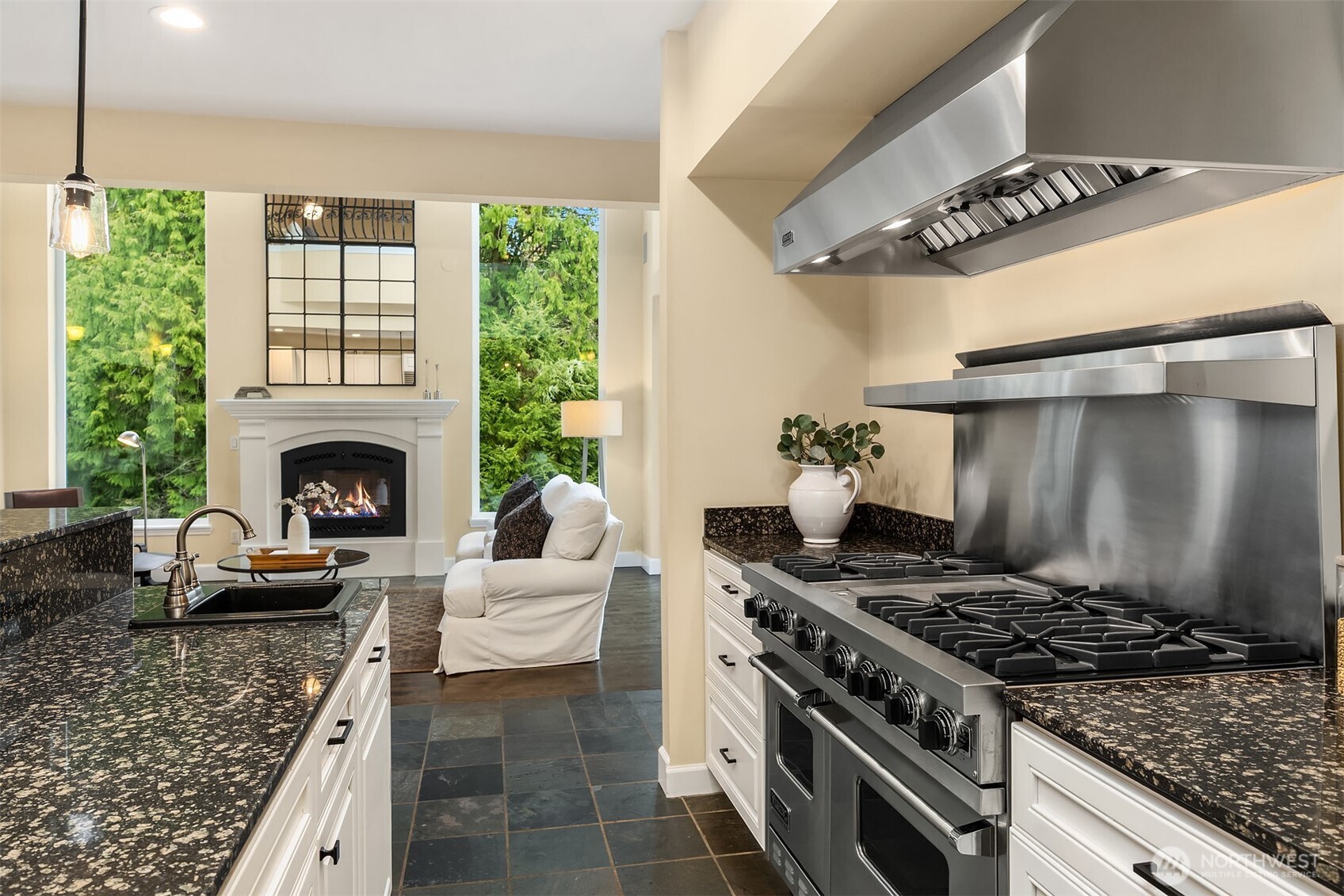 16908 SE Licorice Way , Newcastle, WA 98059