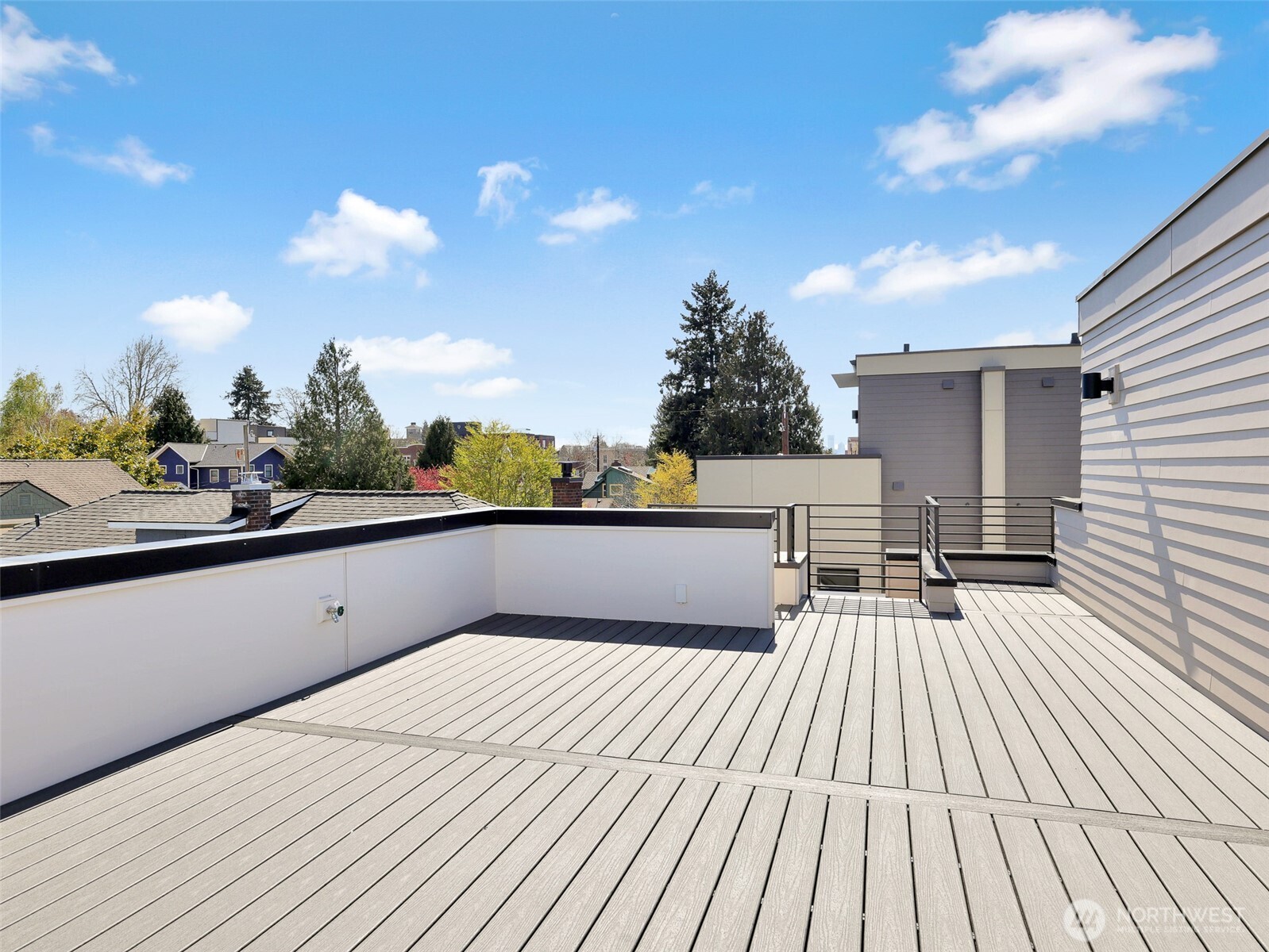 1414 N 47th Street #B, Seattle, WA 98103