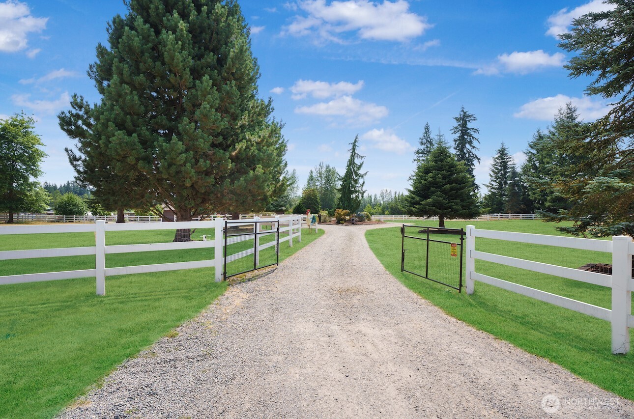 22919 SE 438th Street , Enumclaw, WA 98022