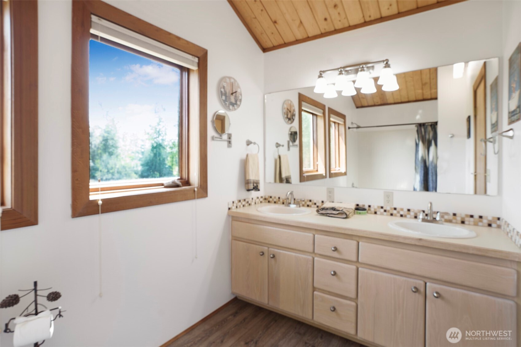 22919 SE 438th Street , Enumclaw, WA 98022