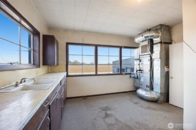 1501 W Lee Road , Othello, WA 99344 - Photo 32