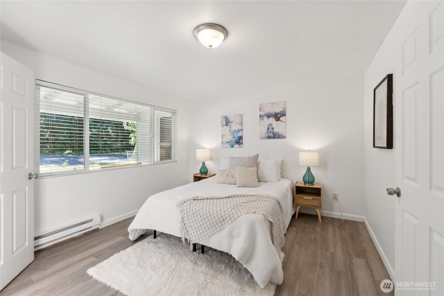 19520 Grannis Road , Bothell, WA 98012