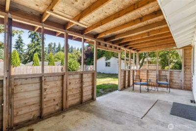 19520 Grannis Road , Bothell, WA 98012 - Photo 31