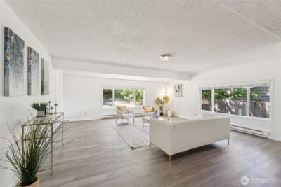 19520 Grannis Road , Bothell, WA 98012 - Photo 4