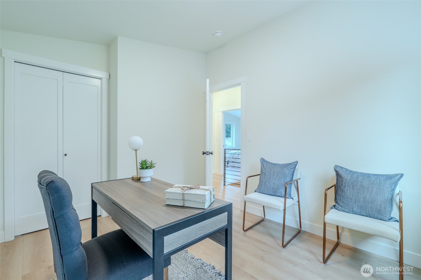 513 NE 123rd Street , Seattle, WA 98125