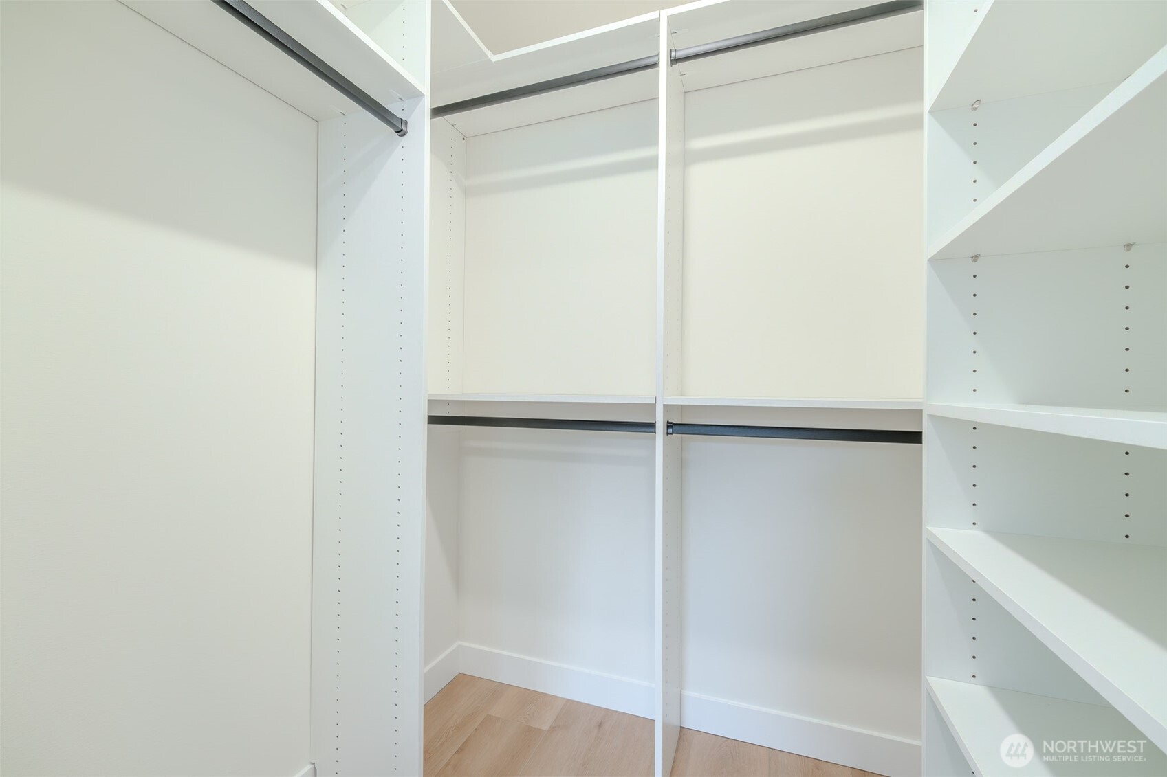 513 NE 123rd Street , Seattle, WA 98125