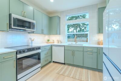 513 NE 123rd Street , Seattle, WA 98125 - Photo 4