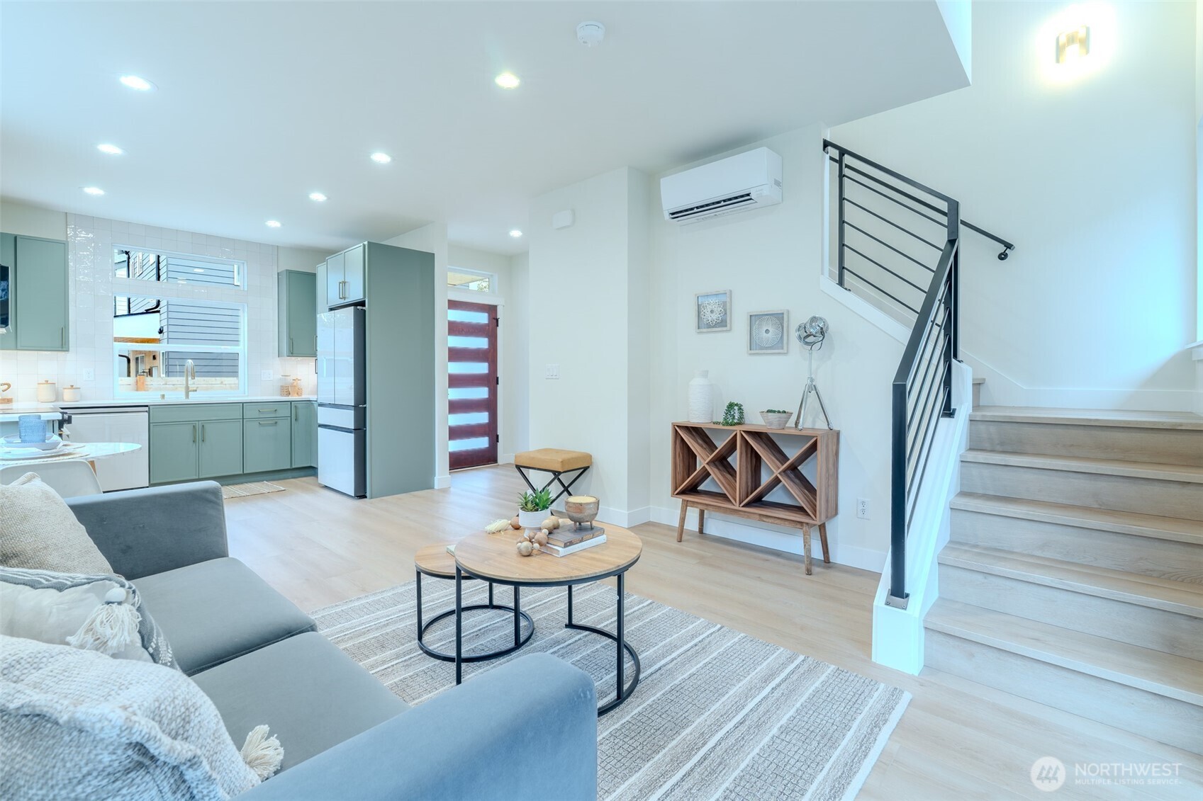 513 NE 123rd Street , Seattle, WA 98125