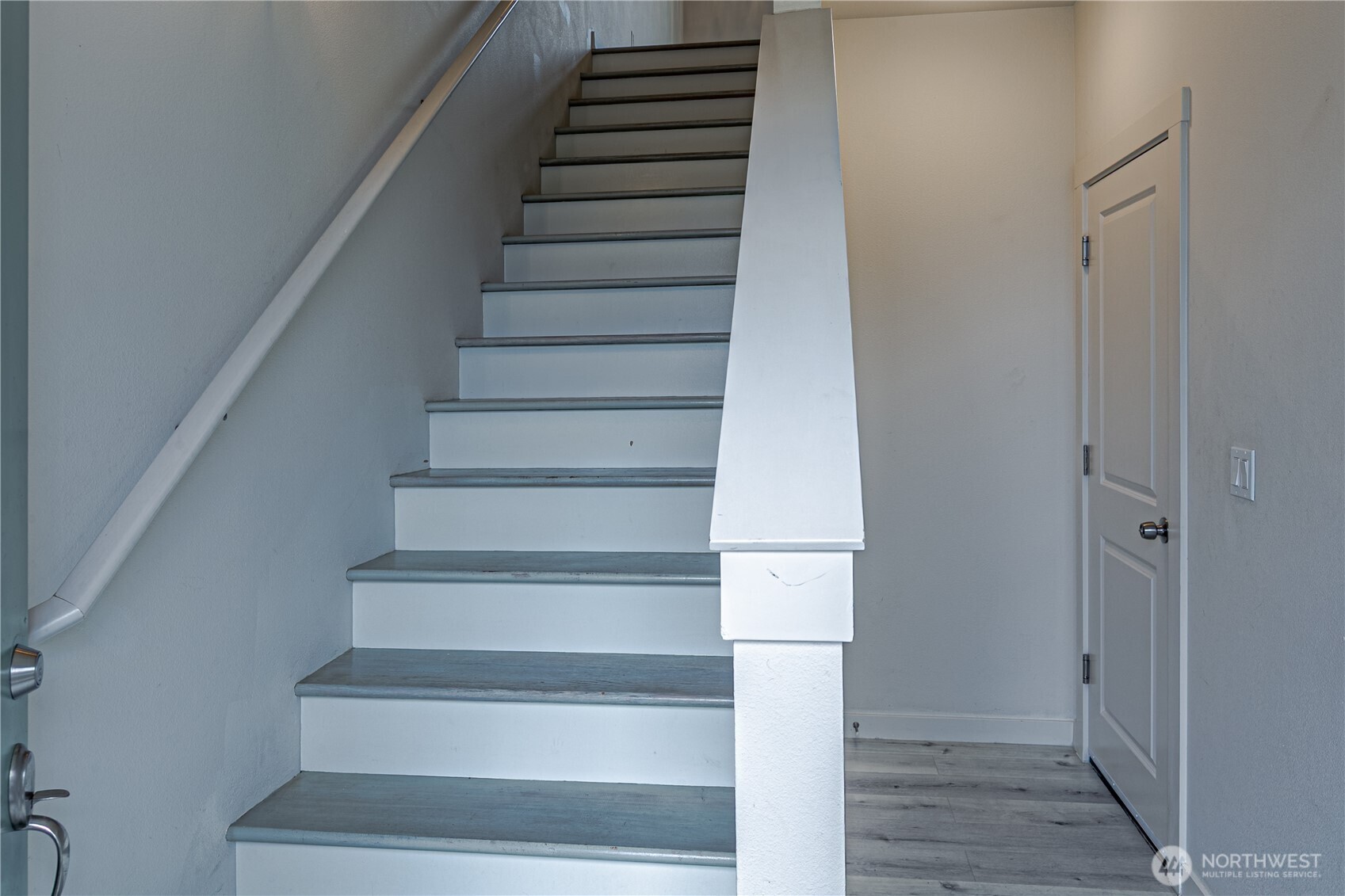 334 9th Avenue SE #A4, Puyallup, WA 98372