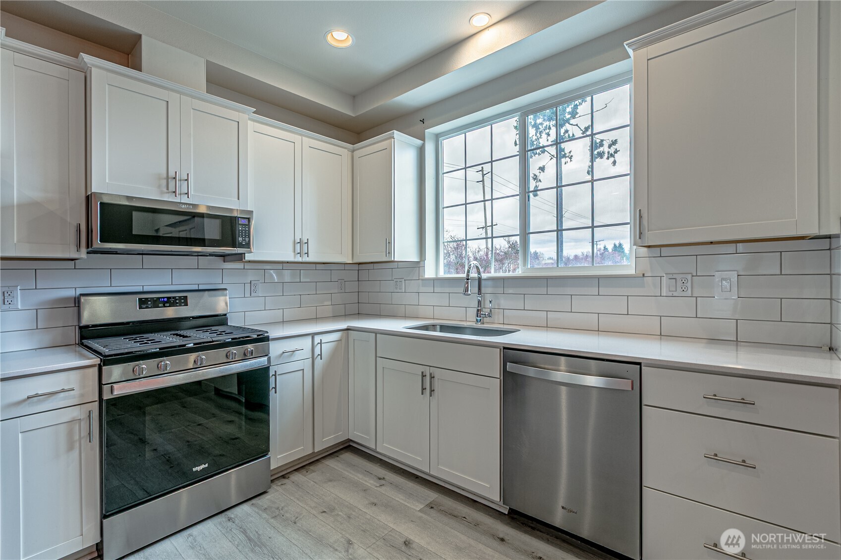 334 9th Avenue SE #A4, Puyallup, WA 98372