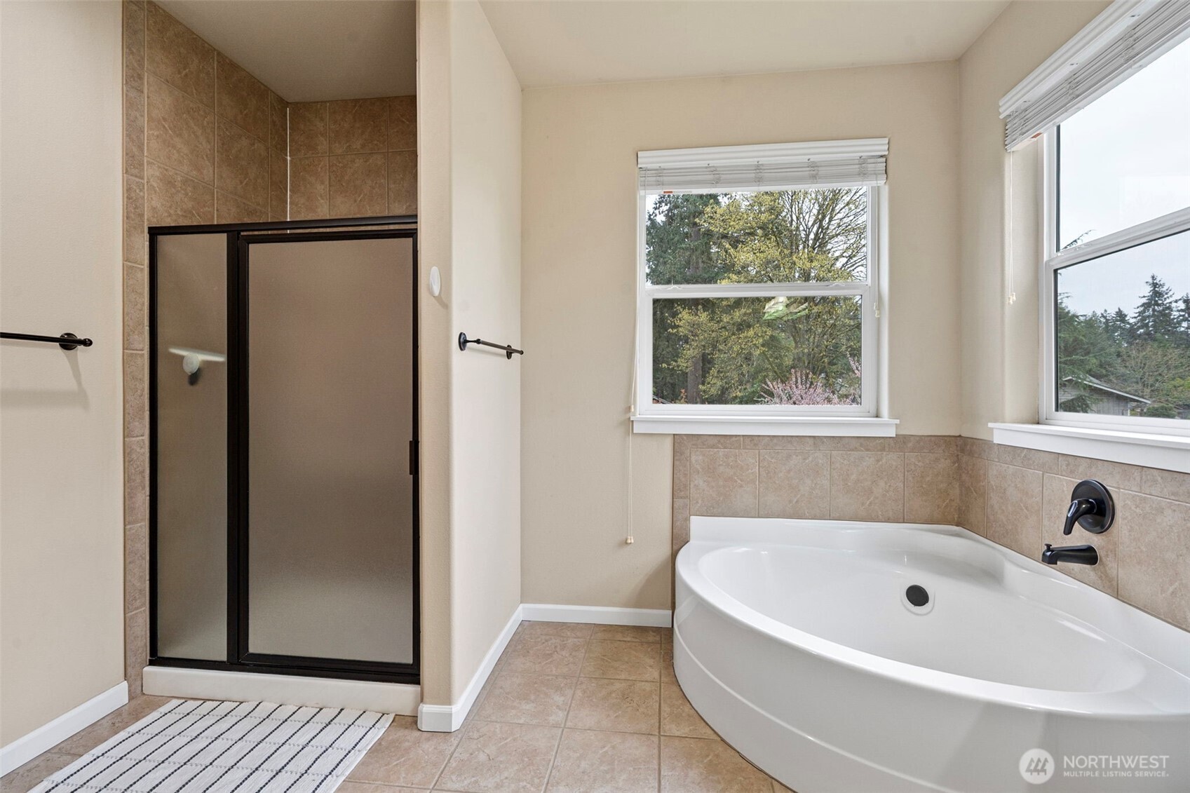 7402 46th Street W, University Place, WA 98466