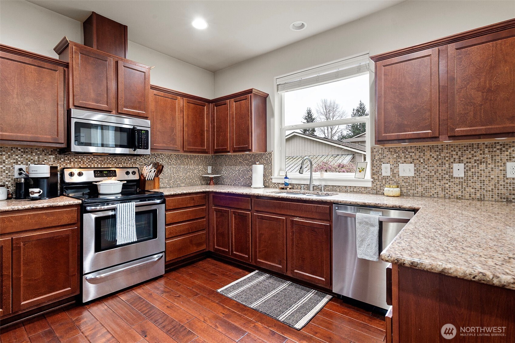 7402 46th Street W, University Place, WA 98466