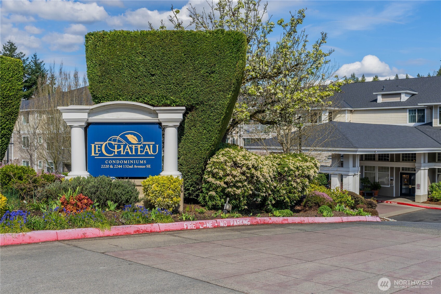 2220 132nd Avenue SE #A102, Bellevue, WA 98005