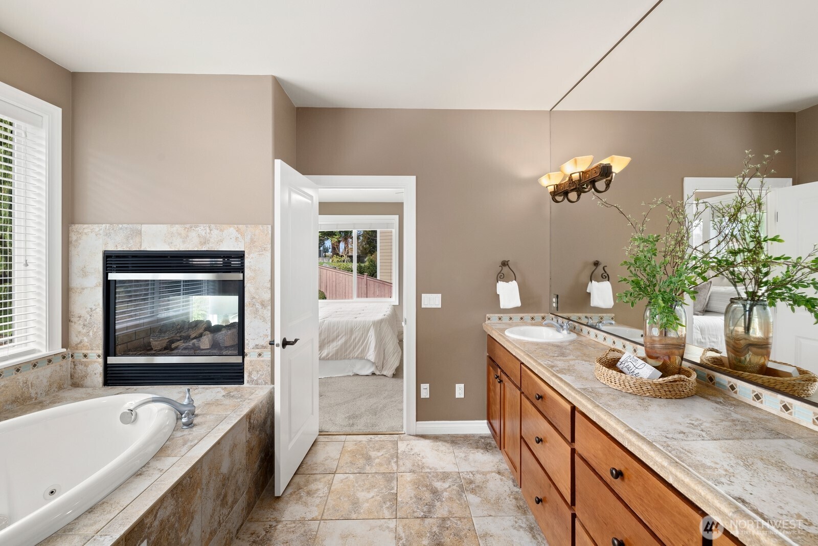 3010 219th Avenue E, Lake Tapps, WA 98391