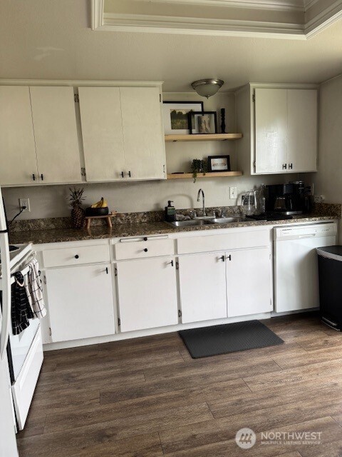 130 Stanford Drive , Mount Vernon, WA 98273