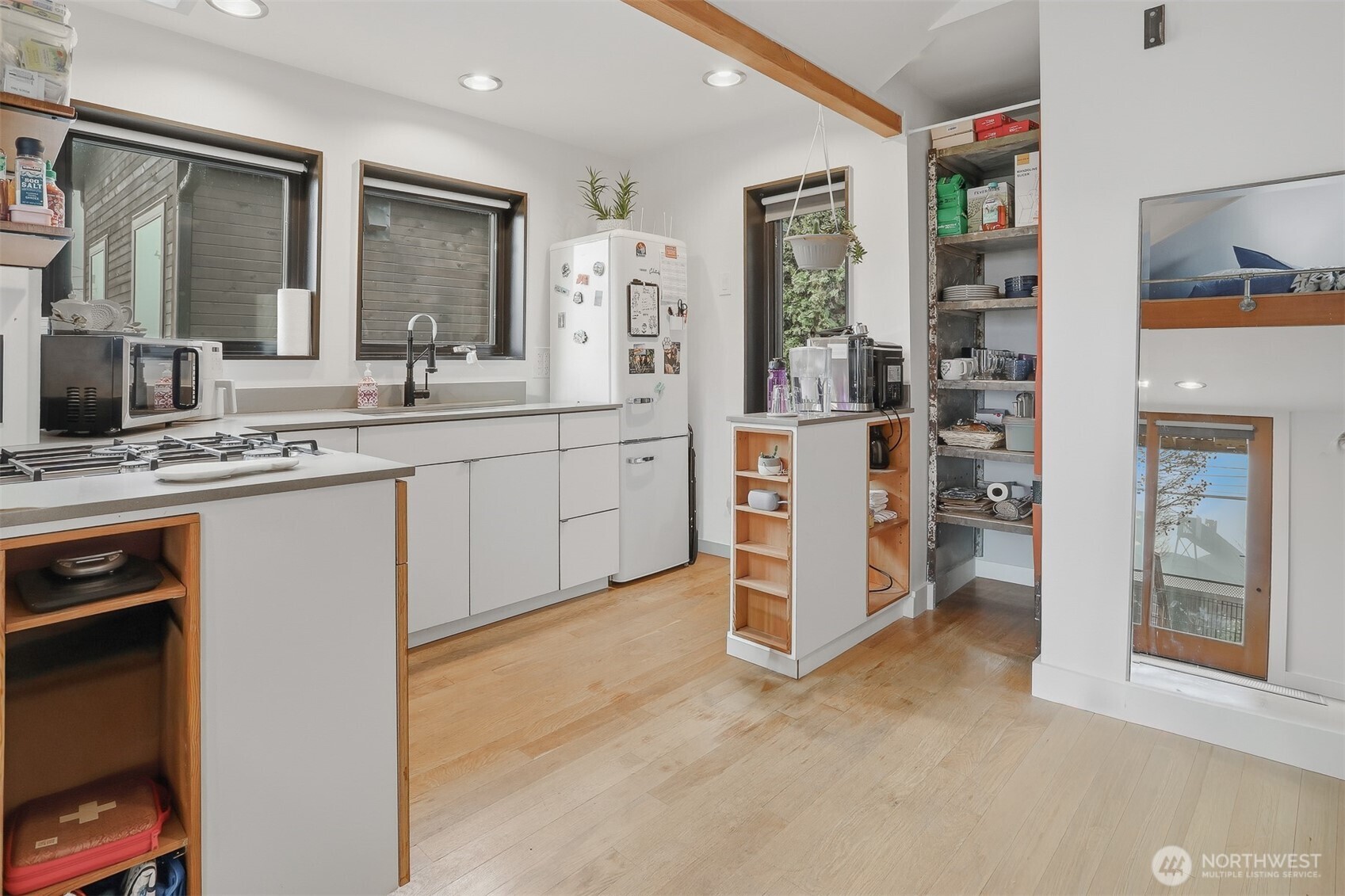 3868 16th Avenue SW, Seattle, WA 98106