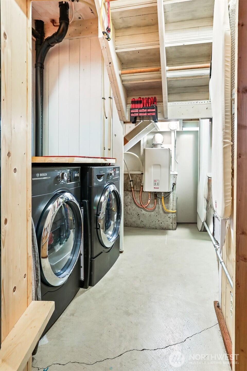 3868 16th Avenue SW, Seattle, WA 98106