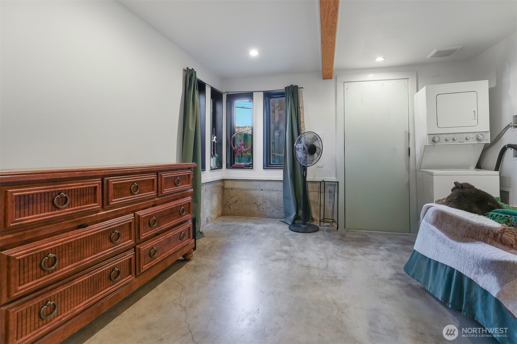 3868 16th Avenue SW, Seattle, WA 98106