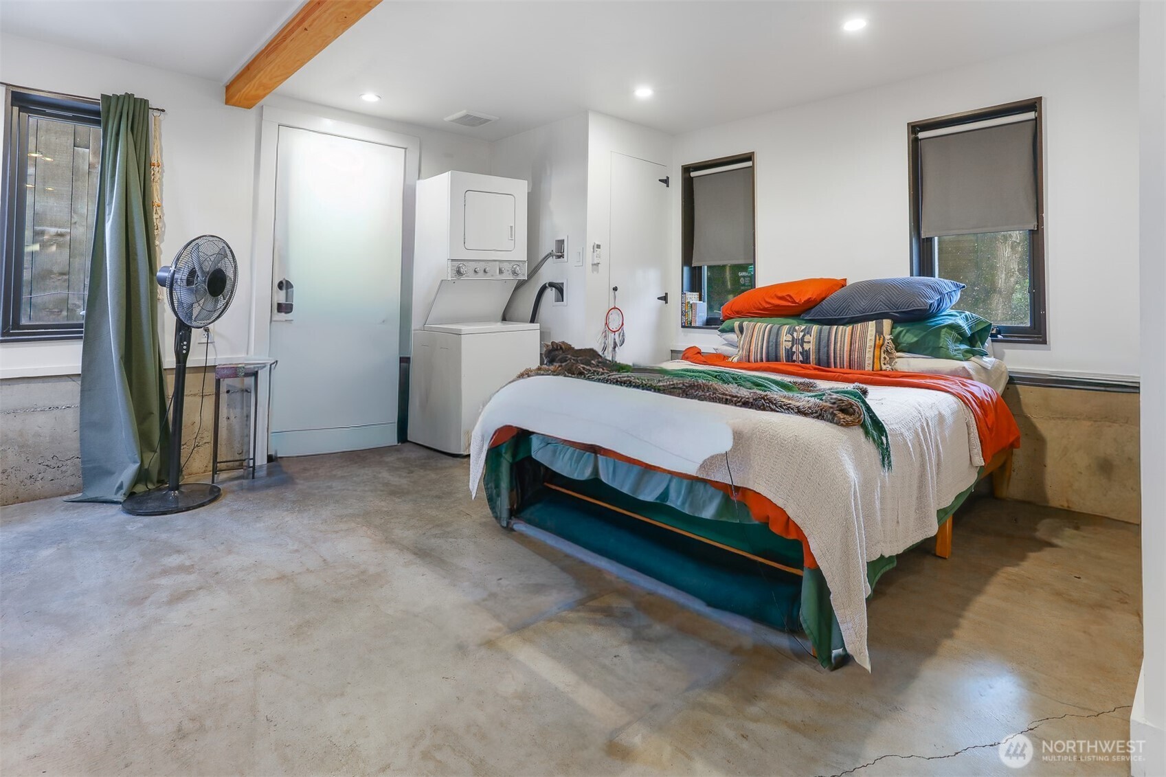 3868 16th Avenue SW, Seattle, WA 98106