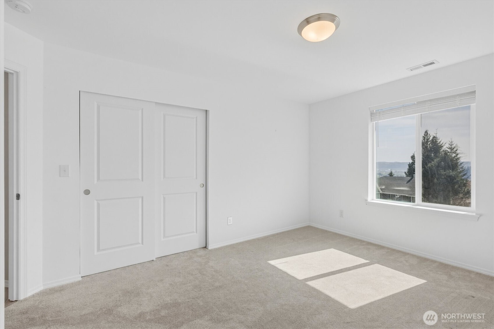 9 Curtis , Longview, WA 98632