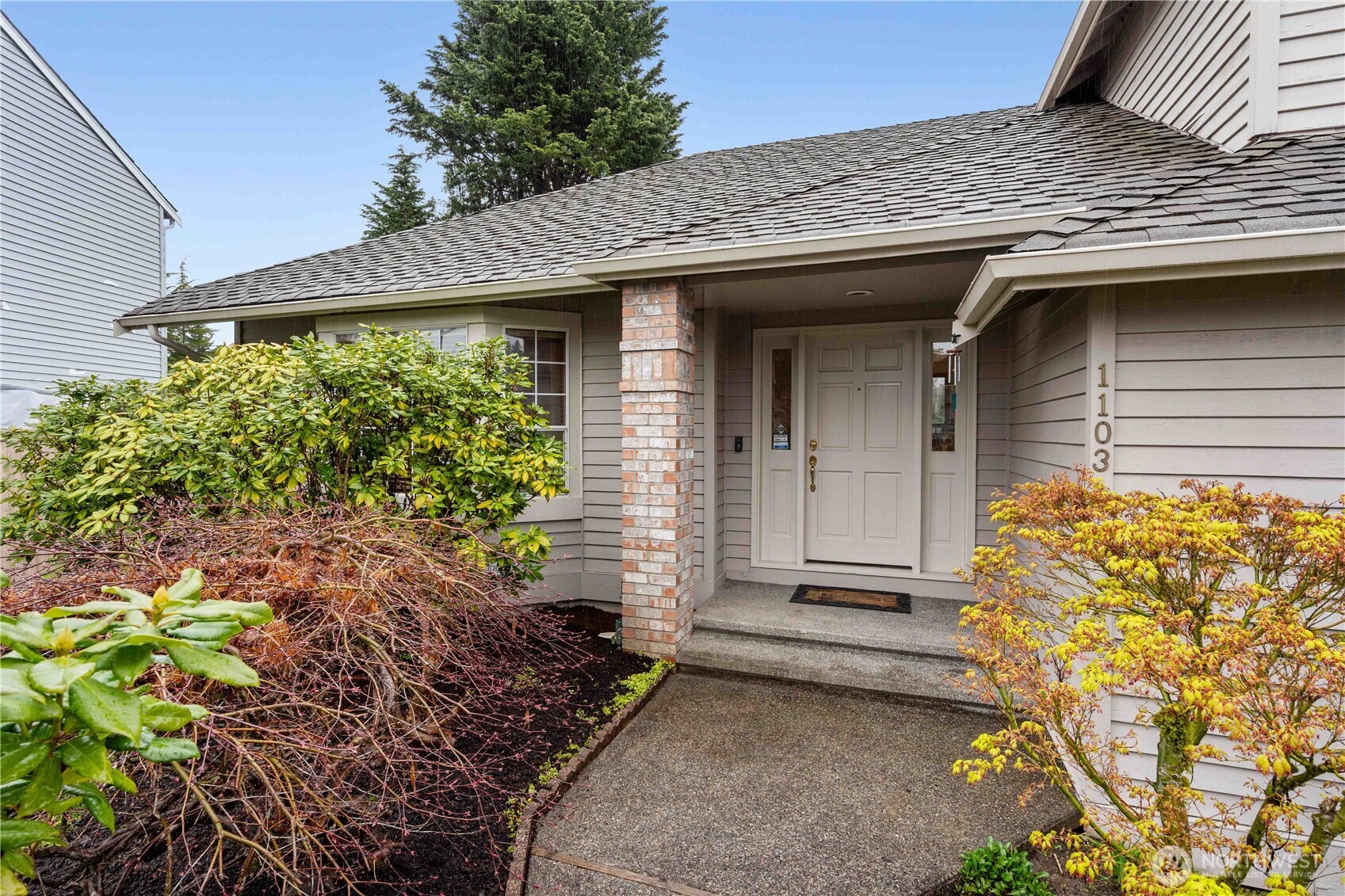 1103 SW 334th Place , Federal Way, WA 98023