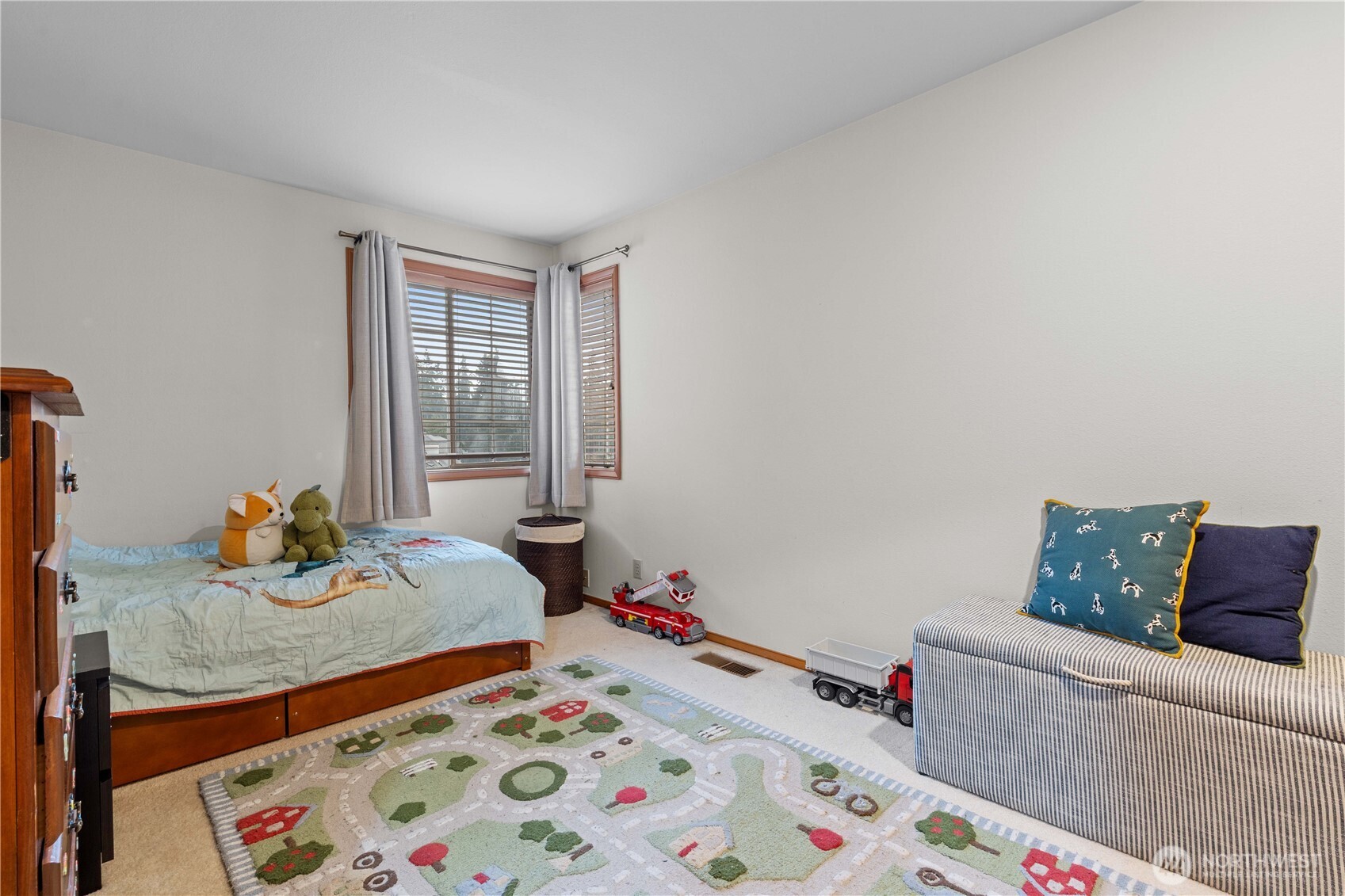 1103 SW 334th Place , Federal Way, WA 98023